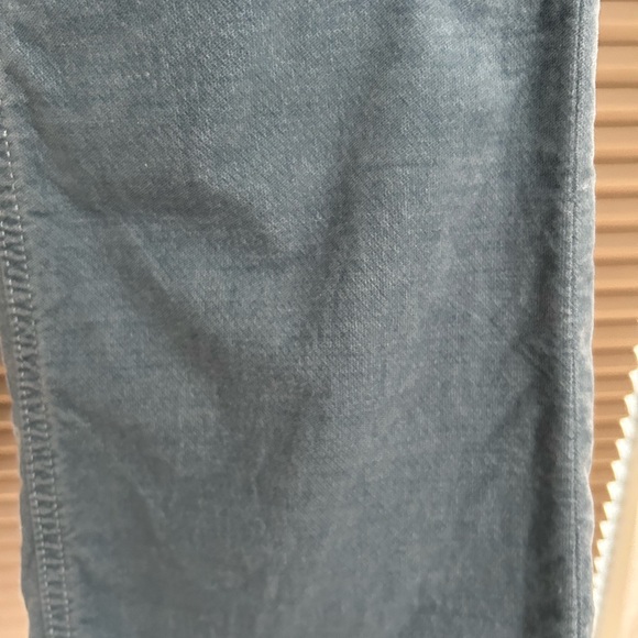 Pilcro Washed Velvet cropped flare pants - Picture 6 of 6